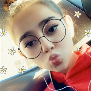 Meet your Posher, Myleigh